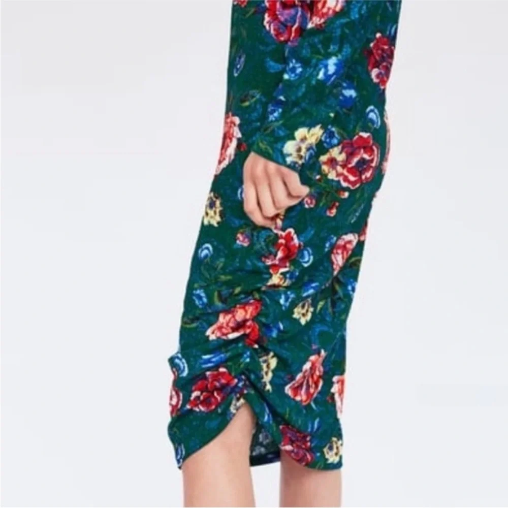 Zara Trafulac Bodycon Side Ruched Green Floral Long Sleeve Midi Dress Sz S - Picture 11 of 11